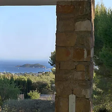 Und Pool Mit Meerblick Nur Fuer Sie By Interhome Ceyreste